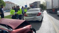 Karaman'da Trafik Kazasi Açiklamasi 3 Yarali Haberi