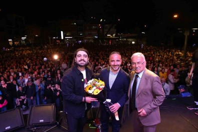 Sakin Sehirde Selçuk Balci Rüzgari