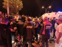 Takla Atan Otomobilde Sikisan 2 Kisi Kurtarildi