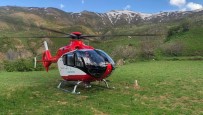 Pancar Toplarken Ayagi Kirilan Vatandas Için Ambulans Helikopter Havalandi