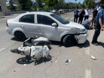 Siirt'te Otomobilin Çarptigi Motosiklet Sürücüsü Yaralandi