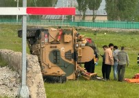 Yüksekova'da Askeri Araç Devrildi Açiklamasi 2 Yarali