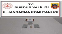 Burdur'da Jandarmanin Kaçakçilik Ve Uyusturucu Operasyonlarinda 7 Süpheli Tutuklandi