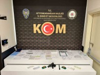 Polis, Tefecilikle 25 Milyonluk Vurgun Yapan 9 Kisiyi Yakaladi