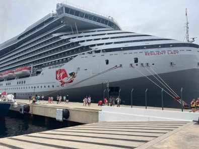 Resilient Lady, Bodrum'a Geldi