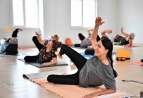 Antalya'da Pilates, Yoga Ve Zumba Kurslarina Ilgi Büyük