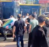 Bursa'da Taksi Ile Belediye Otobüsü Soförlerinin Kavgasi Kamerada