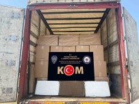 TEM Otoyolunda 1 Milyon 540 Bin Içi Dolu Makaron Ele Geçirildi