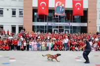 Minikler Jandarma Ekipleriyle Eglenceli Vakit Geçirdi