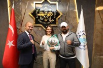 Seren Ay, Dünya Birinciligi Için Ringe Çikacak