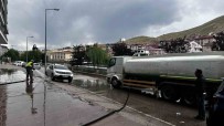 Bayburt Belediyesinin Temizlik Paylasimina Vatandas Yorumu Açiklamasi 'Harcanan Su Israfini Allah Affetsin'