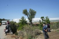 Otomobilin Dereye Düstügü Kazada Ölü Sayisi 2'Ye Yükseldi, Kayip Olan Çocuk Araniyor