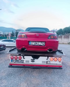 Alanya'da Drift Yapan Sürücüye Ceza Yagdi