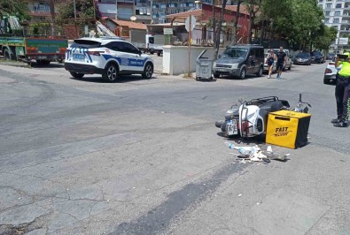 Alanya'da Otomobil Ile Motosiklet Çarpisti Açiklamasi 1 Yarali