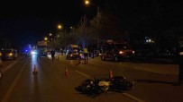 Otomobilin Çarptigi Motosiklet Sürücüsü Hayatini Kaybetti