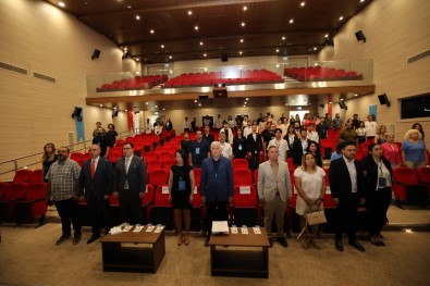 Akdeniz Üniversitesi'nde 'Yapay Zekâ Çaginda Iletisimin Gelecegi' Konusuldu