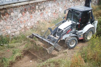 Aksaray'in Uluirmak'i Temizleniyor