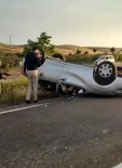 Dügün Konvoyuna Katilan Otomobil Takla Atti Açiklamasi 2 Yarali Haberi