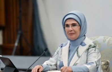 Emine Erdoğan'dan 'İstanbul'un Fethi'nin yıl dönümü' mesajı