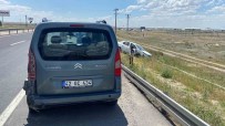 Emniyet Seridindeki Hafif Ticari Araca Arkadan Çarpti Açiklamasi 1 Yarali Haberi