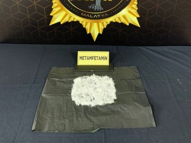 Malatya'da Zehir Tacirlerine Operasyon Açiklamasi 5 Tutuklama