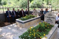 Solingen Faciasi Kurbanlari Mezarlari Basinda Dualarla Anildi