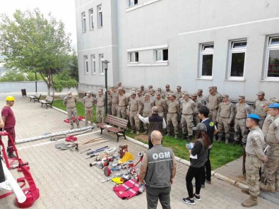 Tunceli'de Orman Yanginlariyla Mücadele Egitimi