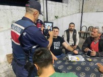 Aydin'in Üç Ilçesinde Jandarmadan Sok Uygulama