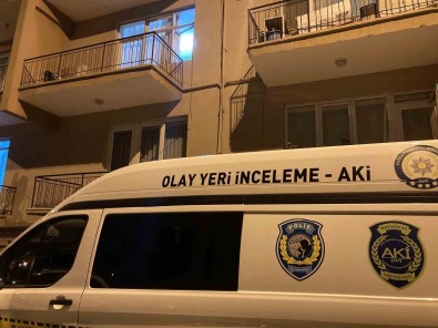 Burdur'da Sizofreni Hastasi Ogluyla Birlikte Yasayan Yasli Kadin Evinde Ölü Bulundu