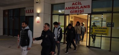 Edirne'de Kaçak Göçmen Operasyonu Açiklamasi Bir Insan Kaçakcisi Ve 8 Kaçak Göçmen Yakalandi