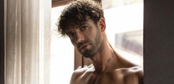 Zeynep Bastık yeni sevgili yaptı!