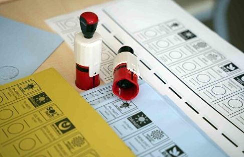 50 bin seçmen sandığa gidiyor: 3 ilçe ve 4 beldede seçimler yenilenecek