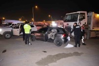 Polisin 'Dur' Ihtarina Uymayan Sürücü Ile Polis Arasindaki Kovalamaca Kamerada Haberi