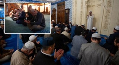 Tüm Türkiye'de Mehmetçik ve Gazze için eller semaya açıldı