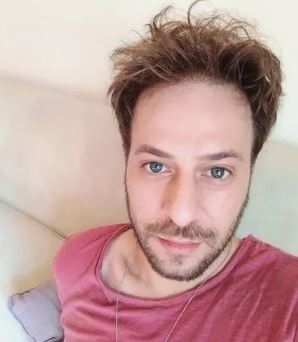 Meğer ünlü oyuncunun oğluymuş...