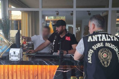 Antalya'da Günübirlik Kiralanan Ev Denetiminde 12 Isletme Ve 1 Sahsa Islem Yapildi