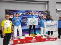 Gaziosmanpasali Karatecilerden 12 Madalya