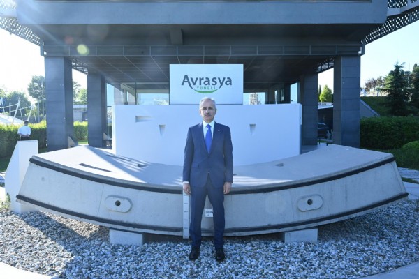 Avrasya tünelinden rekor geçiş! Bakan Uraloğlu açıkladı: Geçen araç sayısı...