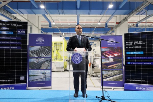 Sanayi ve Teknoloji Bakanı Kacır: Güneş paneli üretim kabiliyetimizi bir adım öteye taşıyoruz