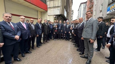 Erbakan Açiklamasi 'Hakkari'de Bir Belediye Almak, Diger Illerimizden 10 Belediye Almakla Es Deger'