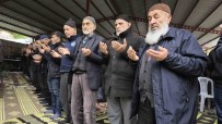 Tokat'ta Yüksek Kesimler Karla Kaplandi, Onlar Yagmur Duasi Etti