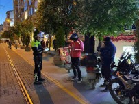 Araç Trafigine Kapali Bölgeleri Kullanan Motosiklet Ve Motorlu Bisiklet Sürücülerine 108 Bin 856 TL Ceza Kesildi