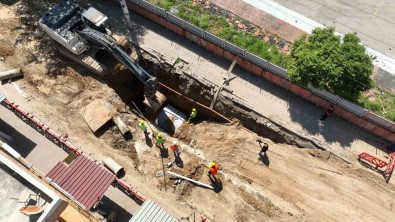 Atakent Ve Yenidogan Mahallelerine 57 Milyon Liralik Altyapi Yatirimi