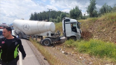 Gaziantep'te katliam gibi kaza! Beton mikseri minibüse çarptı: 8 ölü!
