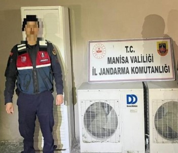 Akhisar'da Klima Ve Günes Paneli Hirsizlari Yakalandi