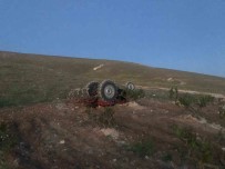 Devrilen Traktörün Altinda Kalan Sürücü Hayatini Kaybetti