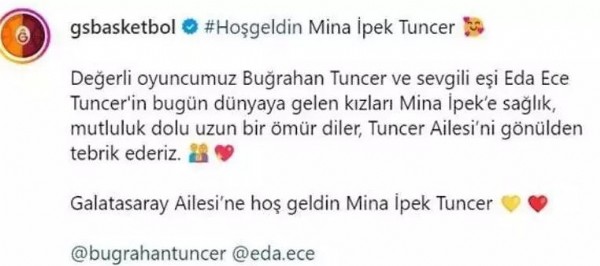Kızları ile ilk aile pozu