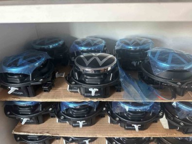 Bursa'da 50 Milyon Lira Degerinde Gümrük Kaçagi Oto Yedek Parça Ele Geçirildi