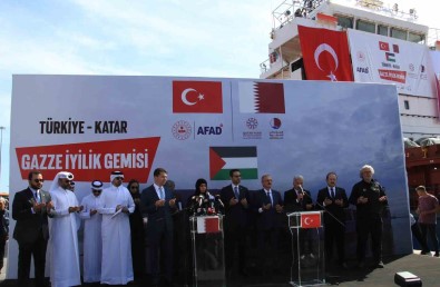 'Türkiye-Katar Gazze Iyilik Gemisi' Mersin'den Ugurlandi