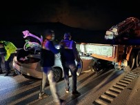 Amasya'da Vinçle Otomobil Çarpisti Açiklamasi 1 Ölü